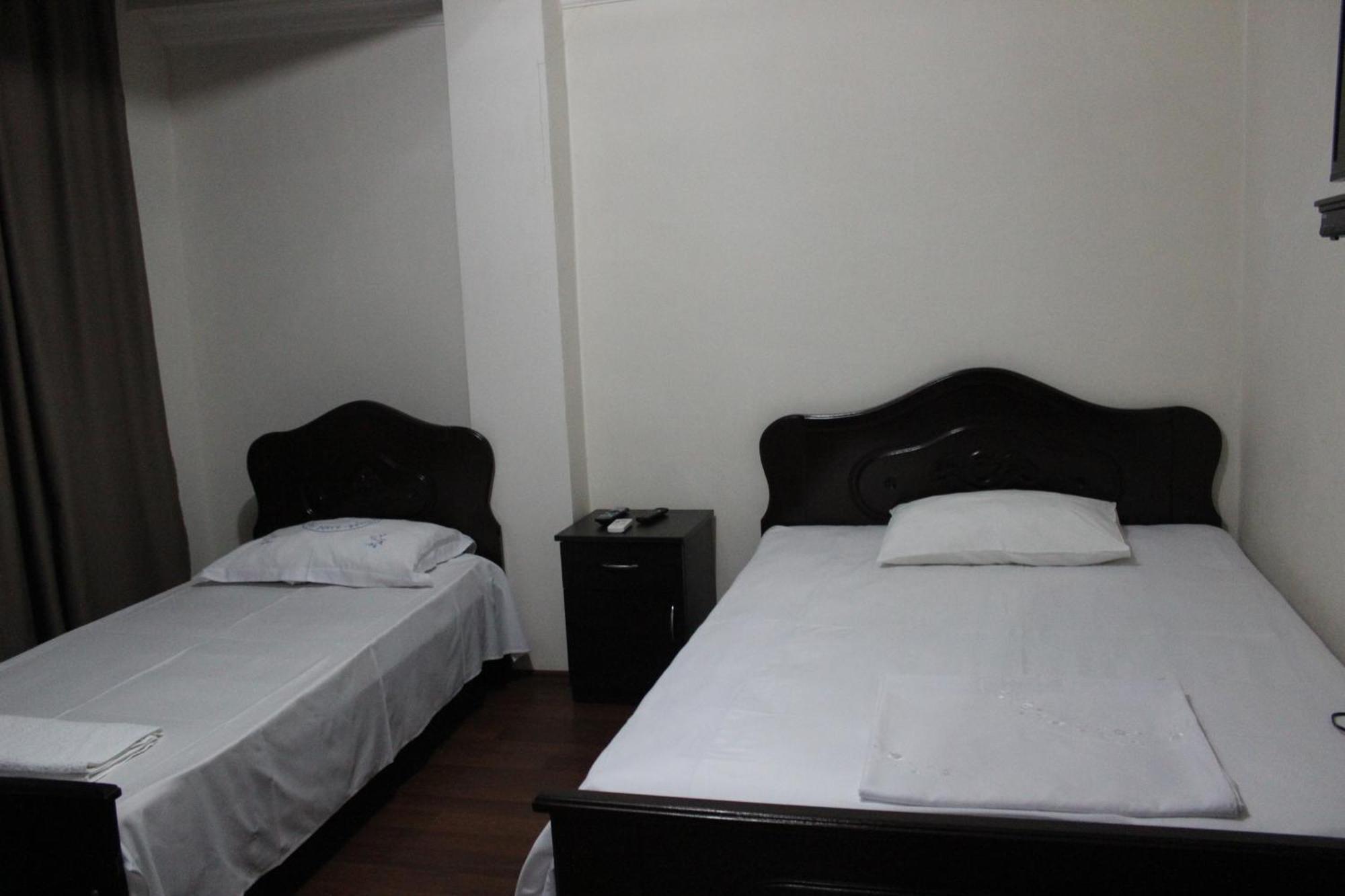 Hotel Peria Batumi Pokoj fotografie